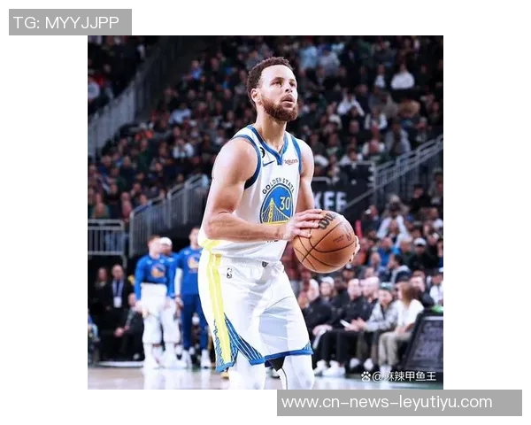 乔治出战18分钟表现平平11投仅中3球贡献11分5篮板1抢断 乔治出战18分钟表现平平11投仅中3球贡献11分5篮板1抢断